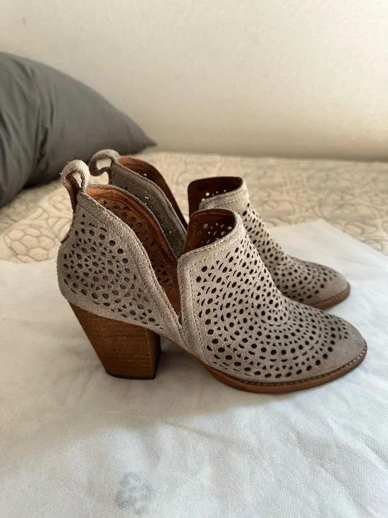 Jeffrey Campbell Taupe Laser-Cut Suede Ankle Booties - Picture 2 of 4